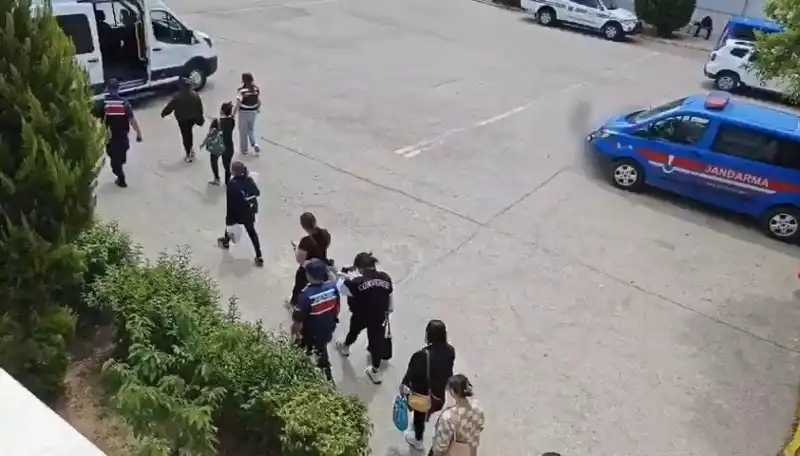 Tayland'da Kadınlara Yapılan Fuhuş Vaadi: Çalışma ve Oturma İzni İle Tuzağa Düşürülüyor