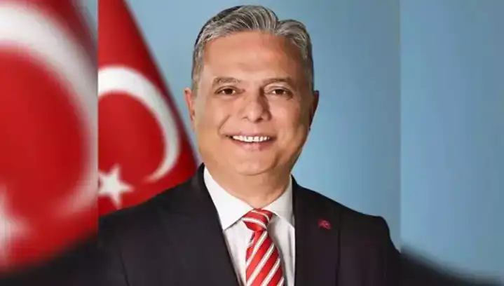 CHP Genel Başkan Adayı Ümit Uysal: Geçmişi ve Vizyonu ile Tanışın