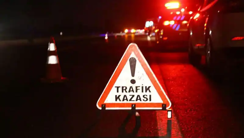 Şanlıurfa'da Zincirleme Kaza: 7 Kişi Yaralandı, Savaş Verilen Anlar