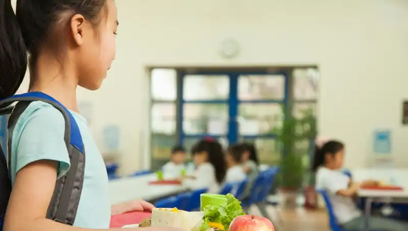 İspanya, Obeziteyle Mücadelede Radikal Karar Aldı: Yağlı Yiyecekler Yasaklanıyor