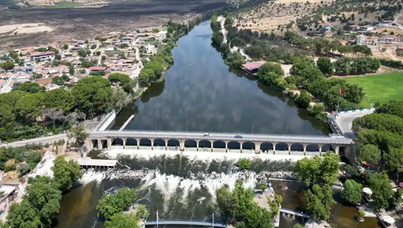 Manisa'nın Gözdesi: Adala Kanyonu’na Akın Eden Ziyaretçiler
