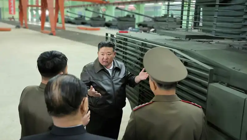 Kuzey Kore Lideri Kim Jong-un'dan Savaş Üretimi İçin Acil Çağrı
