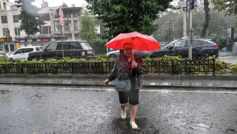 Sarı Kodlu Yağış Uyarısı: Bu Hafta Hava Duyarlılığı Artıyor!