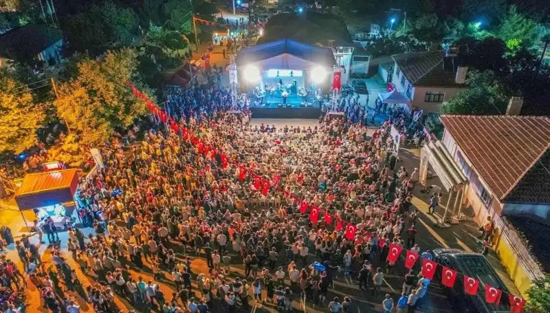 Leylek Şenliği: Gelenekler ve Eğlencenin Buluştuğu Renkli Bir Etkinlik