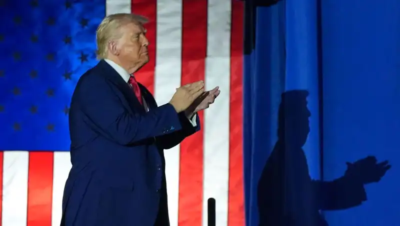 Trump, 100 Günde 100 Yılın En Köklü Değişimini Gerçekleştirdiği Müjdesini Verdi