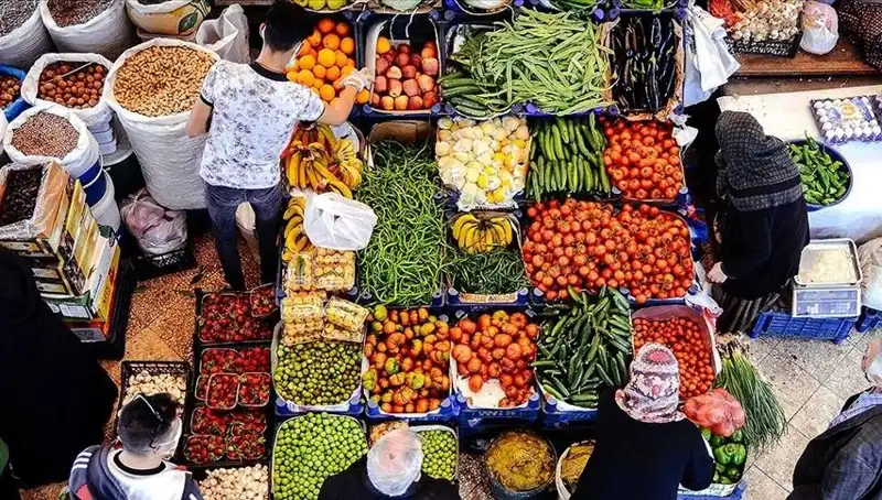 Türkiye'de Pazarlarda Satılan 155 Ürünün 61'inde Pestisit Bulundu!