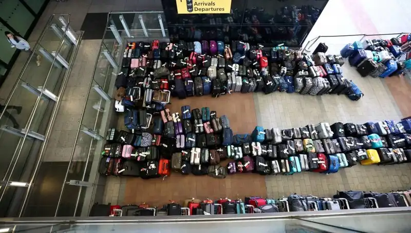 Havalimanında Şok Olay: 2 Yaşındaki Çocuk Bagaj Bandında Kayboldu