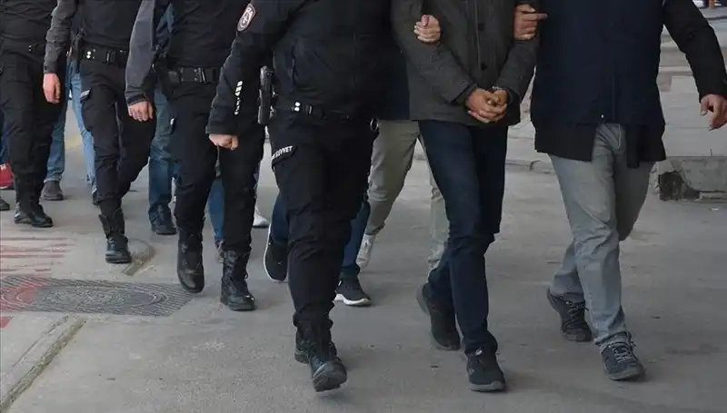 Ankara Merkezli DAEŞ Operasyonu: 27 Gözaltı Kararı Açıklandı!