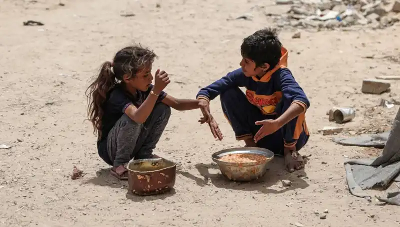 Gazze'de Küçük Bir Hayat: Dört Yaşındaki Çocuk Açlık Nedeniyle Hayatını Kaybetti