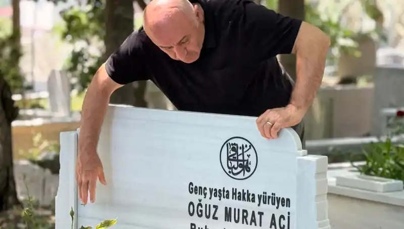 Aci Ailesinin Yürekleri Babalar Günü'nde Yeniden Yanıyor!