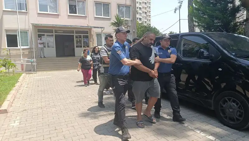 Adana'da Dev Dolandırıcılık Çetesi Çökertildi: 4 Gözaltı ve Tutuklama