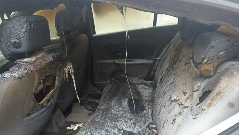 Esenyurt'ta Şok Olay: İsteğine Yanıt Alamayan Kişi Arabasını Yaktı