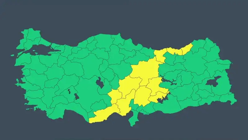 Türkiye'nin 11 İlinde Şiddetli Sağanak ve Fırtına Uyarısı Yayınlandı