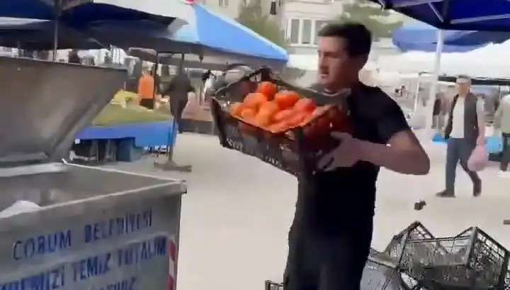 Domatesleri Çöpe Döken Pazarcıya Rekor Cezalar Yağdı!