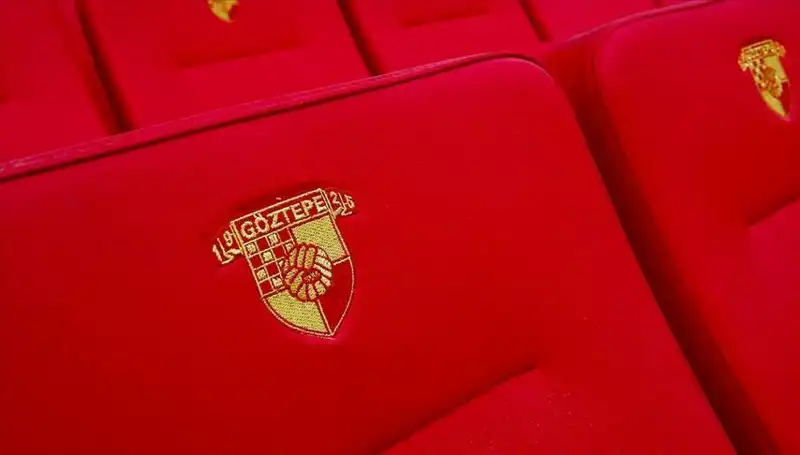 Göztepe, Genç Yetenek Junior Olaitan ile Anlaştı!