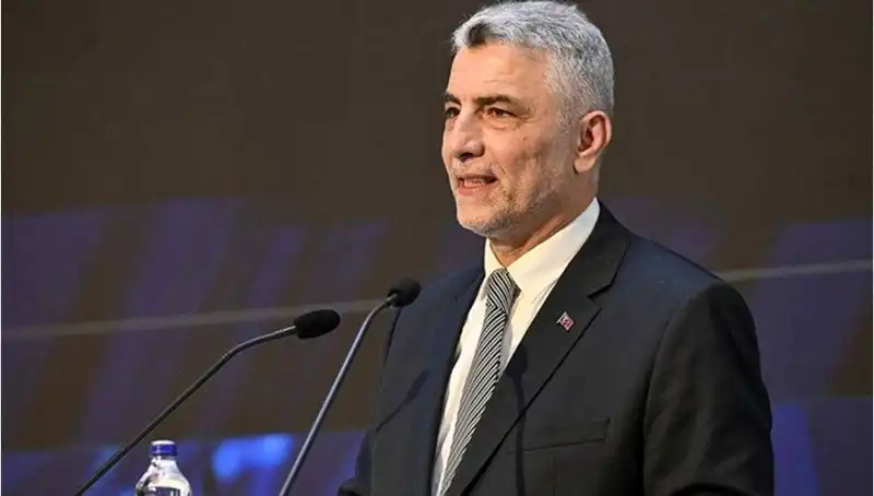 Ticaret Bakanı Bolat, Türkiye'nin Büyüme Verilerini Açıkladı: Ekonomi Yolunda Kritik Mesajlar!