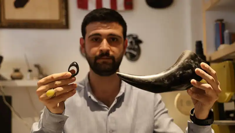Türk Savaşçıların Efsanevi Özgeçmişi: Manda Boynuzundan Yapılan Ekipman
