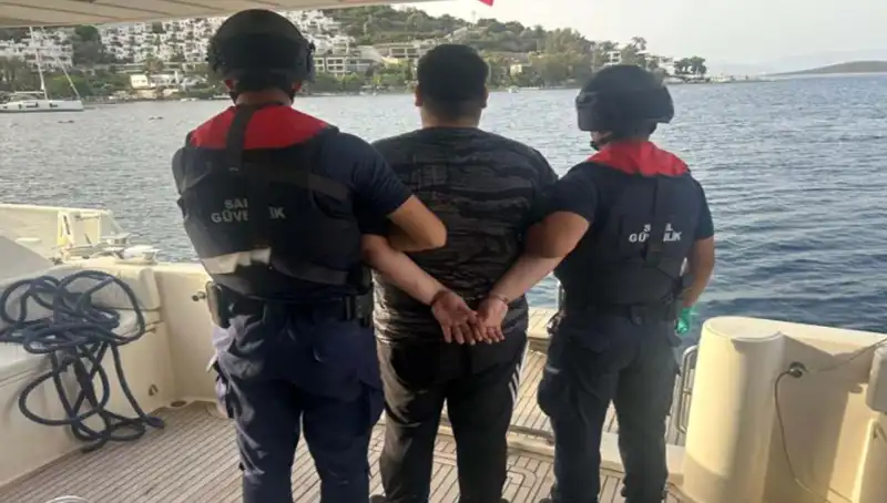 Cinayetten Aranan Casper Çetesi Üyesi İstanbul'da Ele Geçirildi!