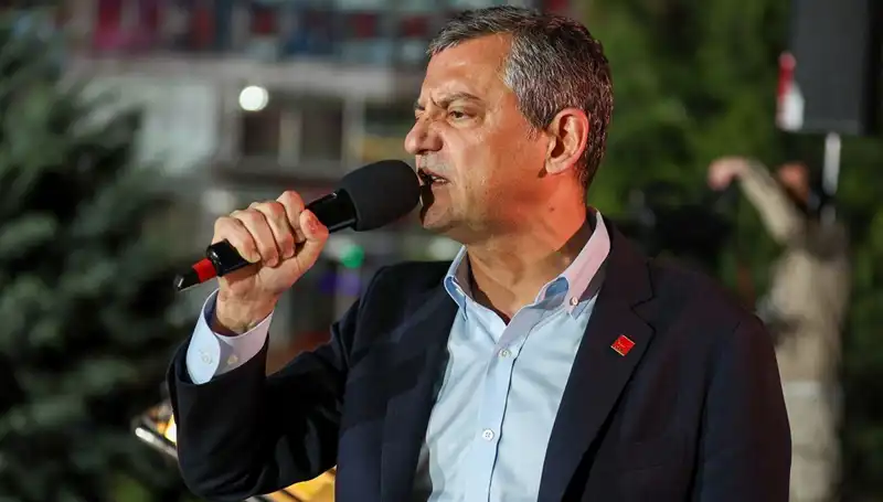 Özgür Özel: CHP Provokasyonlar ile Susturulamaz, Demokrasi Mücadelesi Sürecek